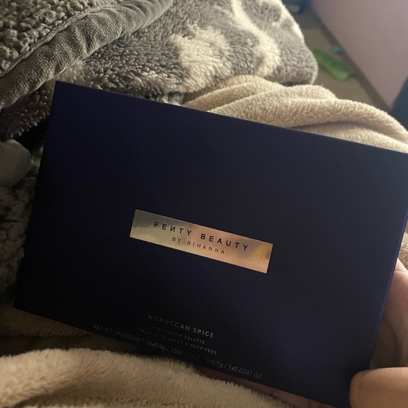 Fenty Beauty By Rihanna Moroccan Spice eyeshadow - Picture 1 of 3